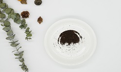 中国 使用済み化粧品原料名称リスト の意見募集稿を公布 Japan