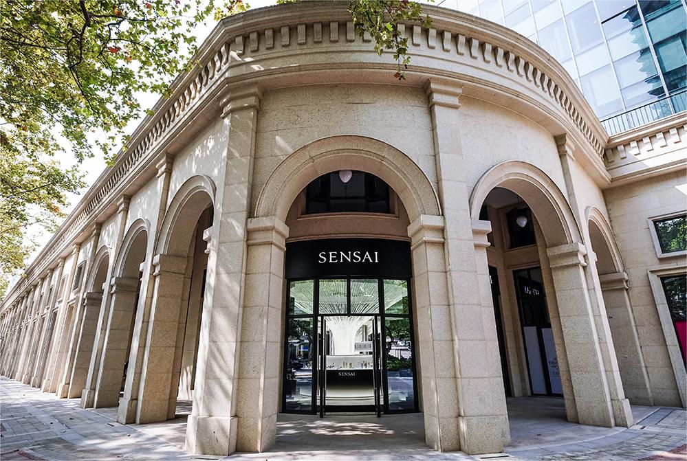 SENSAI's first global flagship store in Shanghai